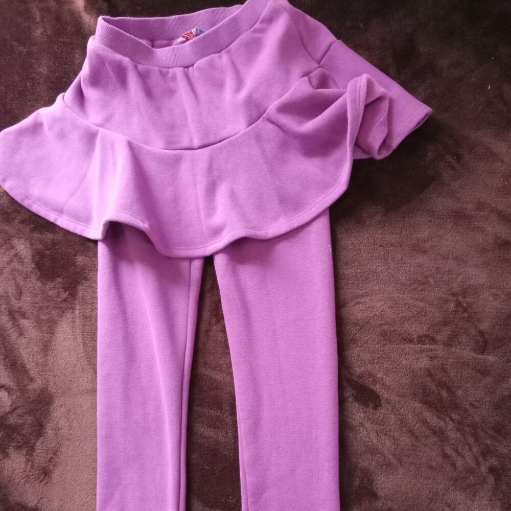 Alex + Nova Girl's size 8 Fleece lined Skirted Leggings